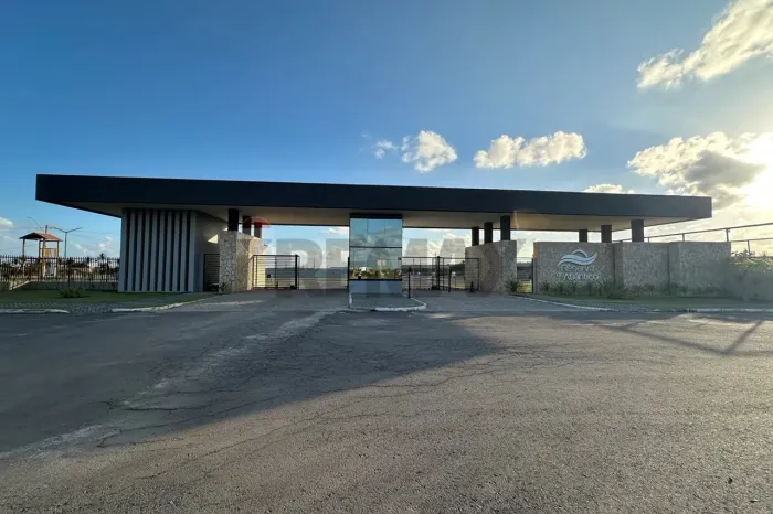 LOTE DE 240m² NO CONDOMÍNIO RESERVA DO ATLÂNTICO