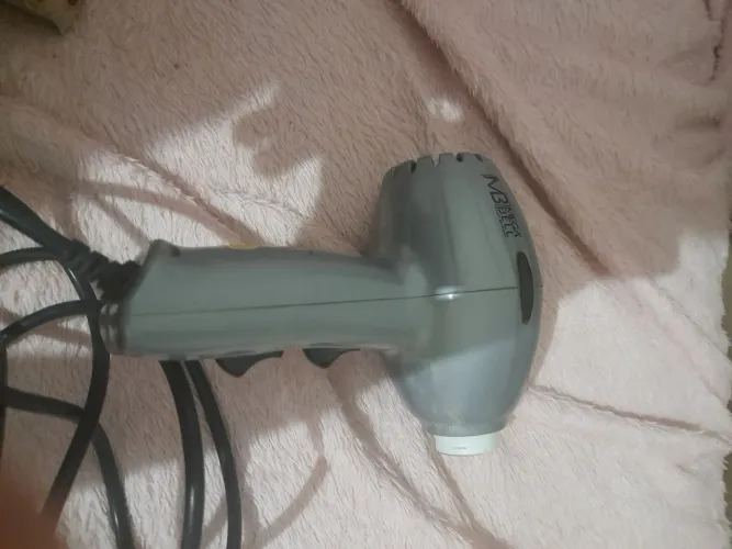 Lixadeira elétrica de pé