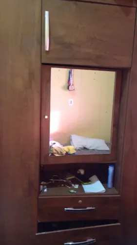 Vendo guarda roupa