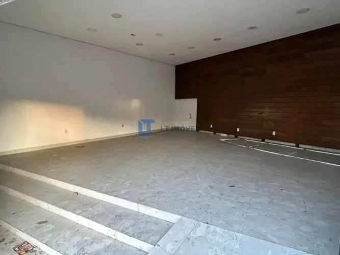 Ponto para alugar, 104 m² por R$ 2.800,00/mês - Centro - Jacareí/SP