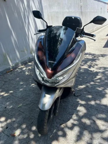 Uma Moto para você que ama economia