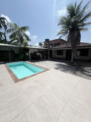 Casa com piscina à venda e para locação em Levilândia