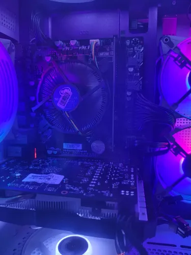 Kit i5 10400f 8gb 2666 muito novo troco em kit AMD com volta minha 