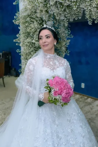 Vestido de noiva Alaise gola alta