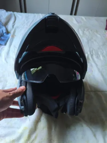 capacete retratil RACE TECH