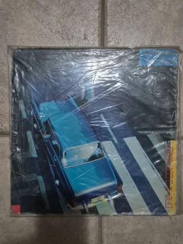 LP Camisa de Venus - Correndo o Risco