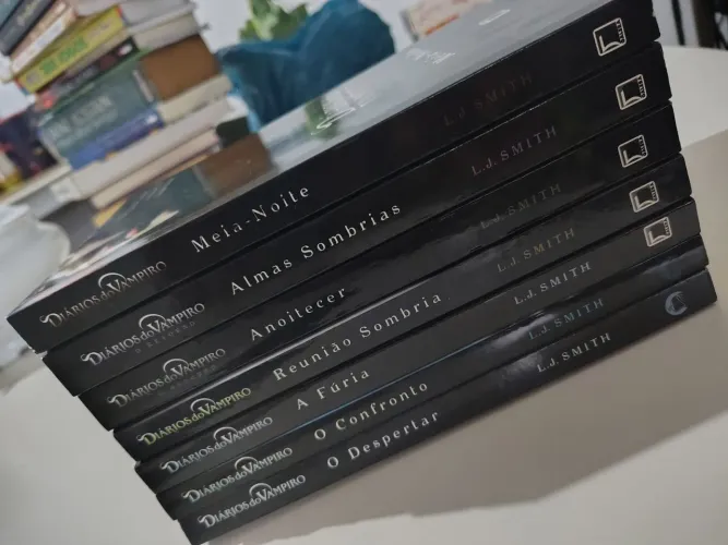 Livros Diário de um vampiro 