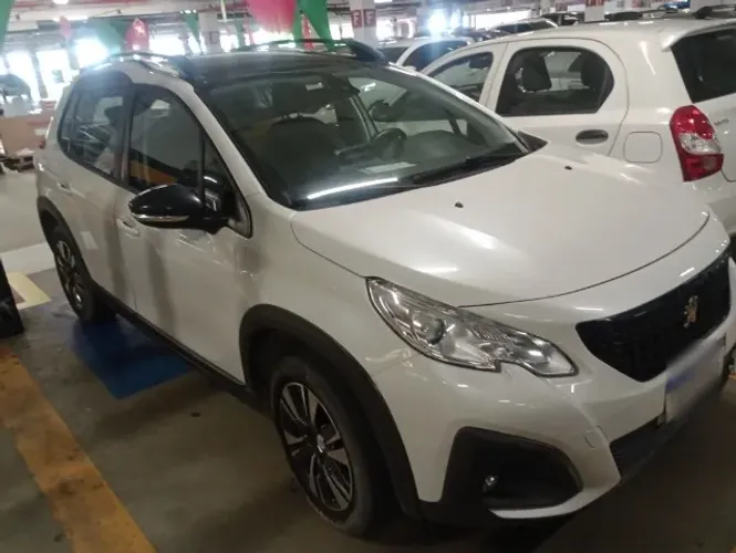 Peugeot 2008 Griffe 1.6 Flex 16V 5P Aut. 2020
