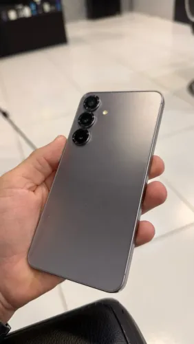 Samsung s25 256GB