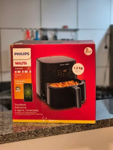 Fritadeira Airfryer Philips Walita XL Com WiFi e Alexa 6,2L - Lacrada e com NF