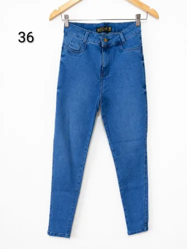 Calça jeans feminina nova