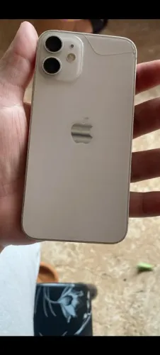 iPhone mini 12 igual a foto usado tudo fuciona
