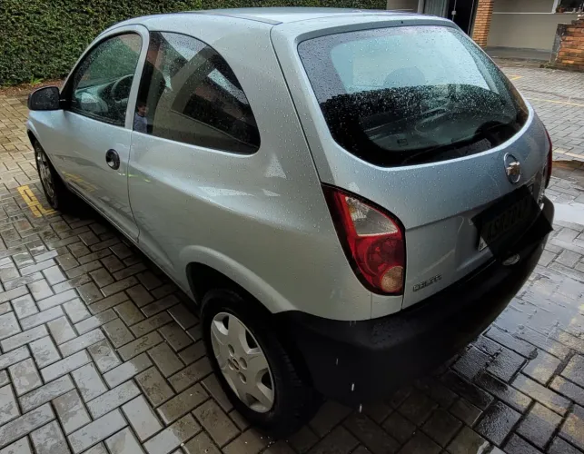 Chevrolet Celta Life/ LS 1.0 MPFI 8V Flexpower 3P 2011