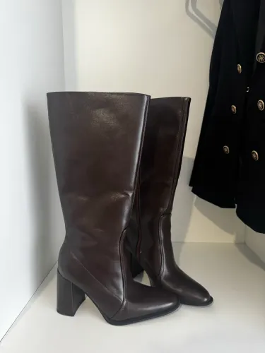 Bota 36