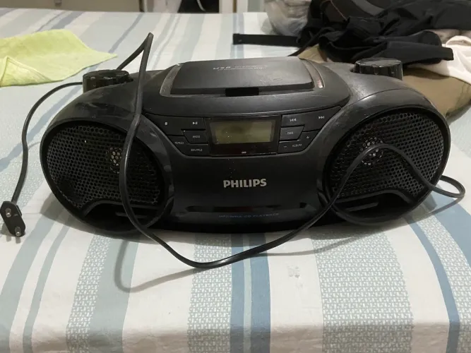 RÁDIO BOOMBOX PHILIPS AZ3811