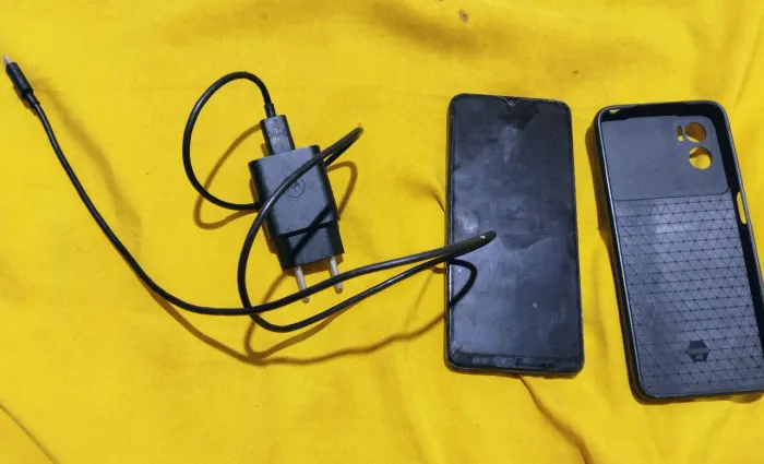 Motorola E22