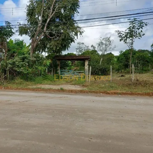 Sítio com 3 Quartos à Venda, Parque Lago Azul - Pindamonhangaba