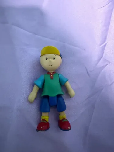 Boneco caillou 