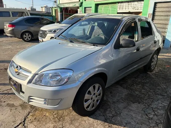 Chevrolet Prisma Sed. Joy/ LS 1.0 8V Flexpower 4P 2011