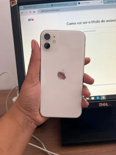 SEMINOVO IPHONE 11 64GB BRANCO BATERIA 72% TODO ORIGINAL CAPA E PELICULA DE BRINDE 999,90