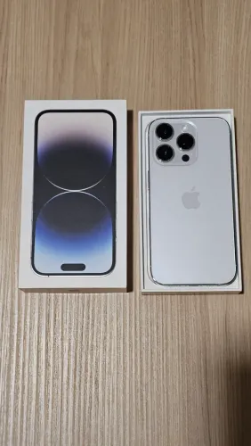 iPhone 14 Pro 256gb em excelente estado.