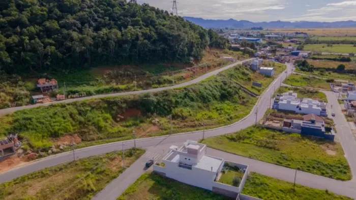 Terrenos prontos para construir. Local privilegiado em Tubarão SC. local alto da Cidade .
