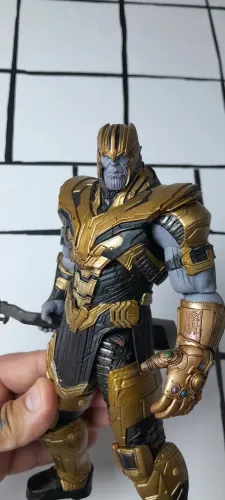 Thanos Marvel Select Raro