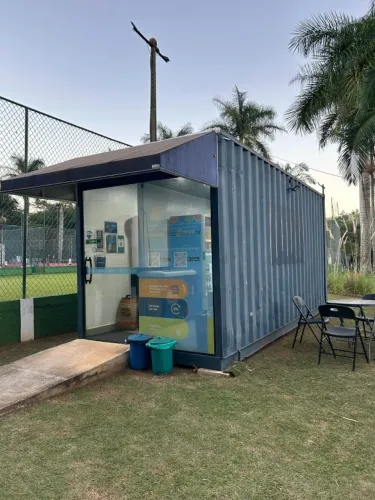 Container 6x2,5M equipado para Mini Mercado Autonomo
