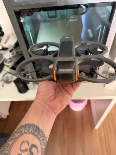 Drone Dji Avata 2 só aeronave + bateria