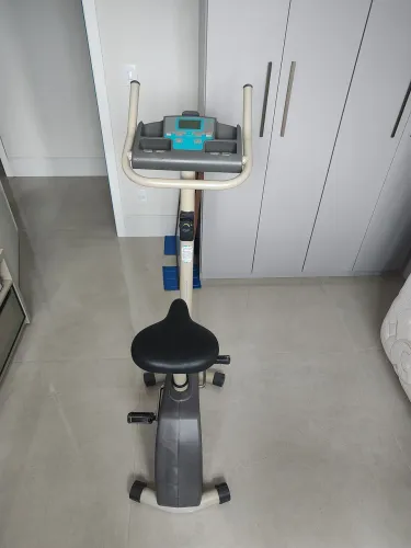 BICICLETA ERGOMETRICA CALOI ACT HOME FITNESS 