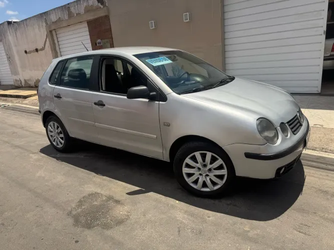 Volkswagen Polo 1.6 Mi/s.ouro 1.6 MI Tot.flex 8V 5P 2006