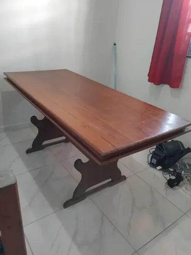 por R$ 1.250,00 Mesa de angelim c/cadeiras. Castanhal