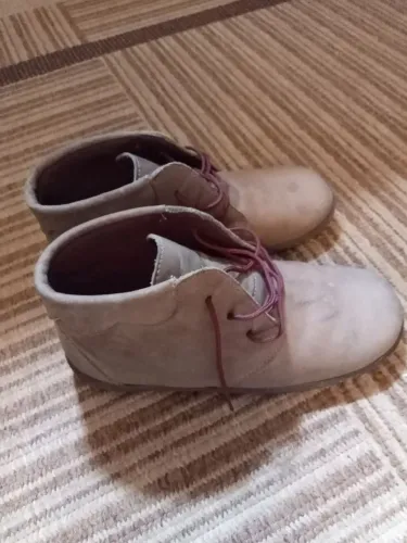 Sapato tipo botinha 36 cinza