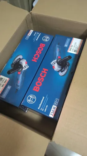Esmerilhadeira Bosch nova