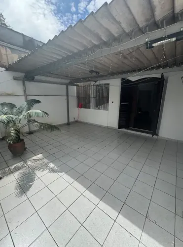 Casa para venda possui 162 metros quadrados com 4 quartos em Casa Verde - São Paulo - São