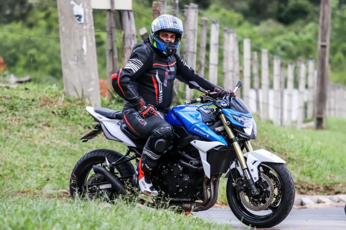 SOMENTE VENDAA - Gsr 750cc 14/15