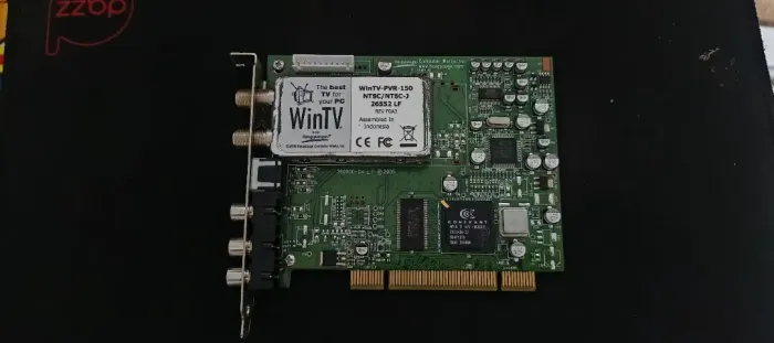 Placa de Captura TV PCI Hauppauge WinTV PVR-150 - Captura VHS / Videogames