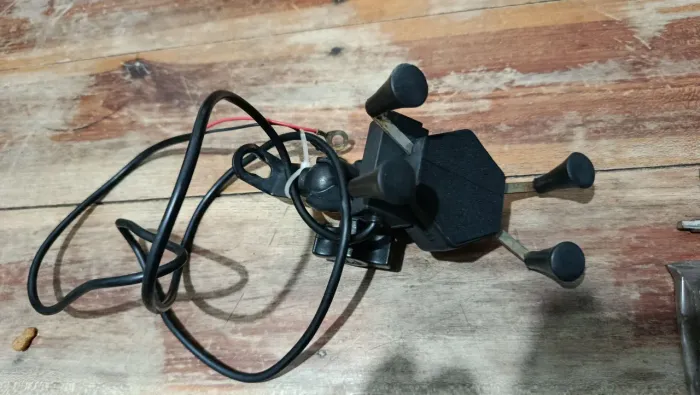 Suporte pra celular 