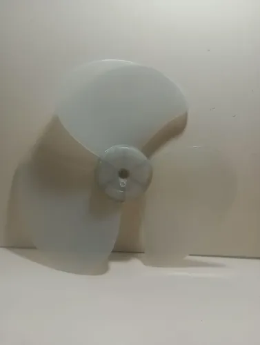 Hélice Original Ventilador FAET Antigo (Anos 80 - 3 Pás Branca)