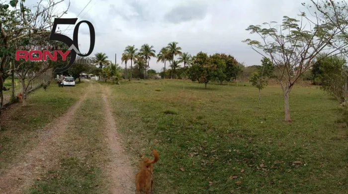 Terreno de 1.876,7m2 na Colonia do Piagui!