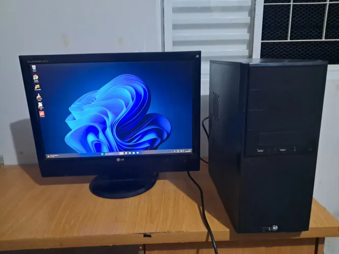 PC Completo com Monitor LG + Wi-Fi e Bluetooth | AMD A10, 8GB RAM, SSD 240GB