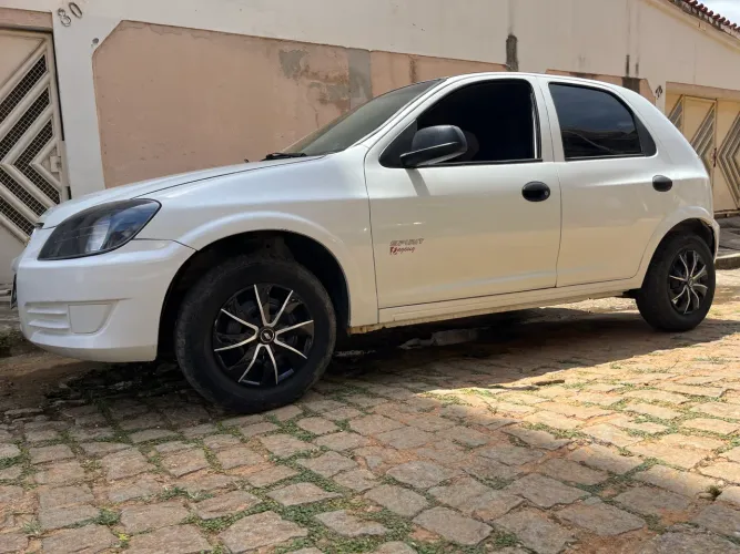 Chevrolet Celta Spirit/ LT 1.0 MPFI 8V Flexp. 5P 2011