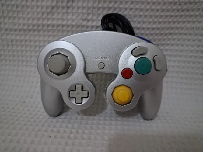 controle game cube prata novo
