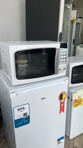 MICROONDAS ELECTROLUX 20 LITROS