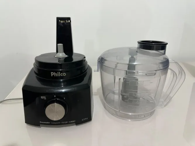 Triturador philco compacto, modelo PH900 turbo