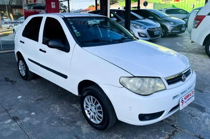 Fiat Palio 1.0 Economy Fire Flex 8V 4P 2015