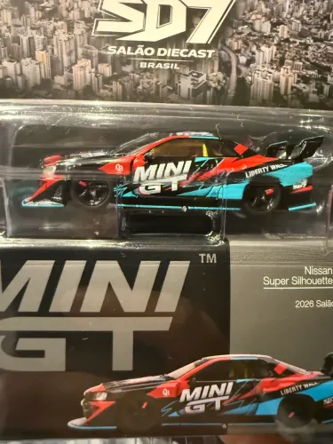 Mini GT salão diecast 7 SD7