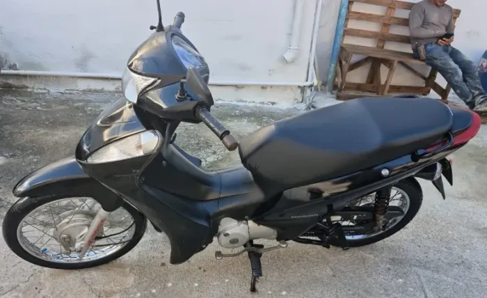 Vendo Honda Biz 125