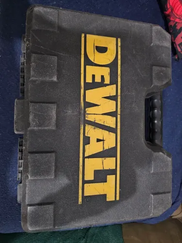 Furadeira Dewalt com Martelete