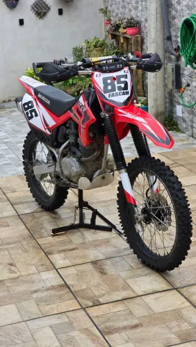 CRF 230 - 2011